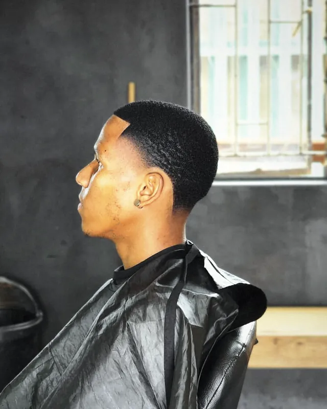 Mid fade, waves on top