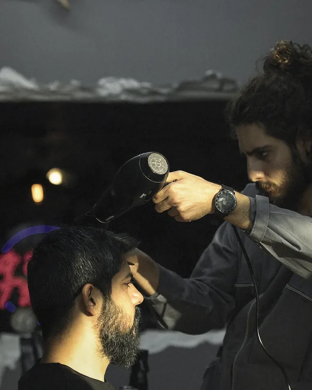 Blow-dry before the scissors