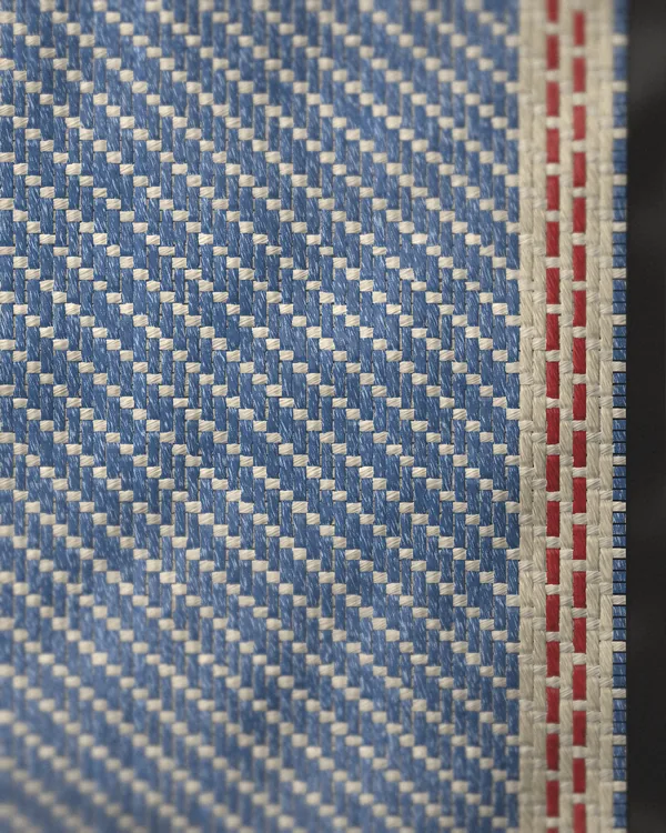 The cloth of No. 17 seen close: selvedge denim