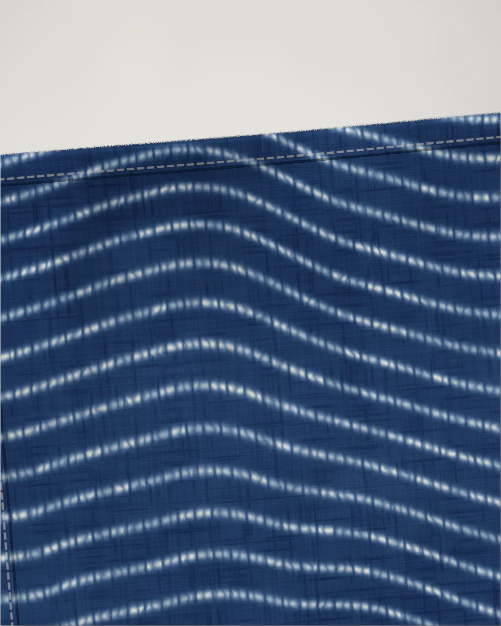 Nui apron, close-up of the cloth and hem, Deep