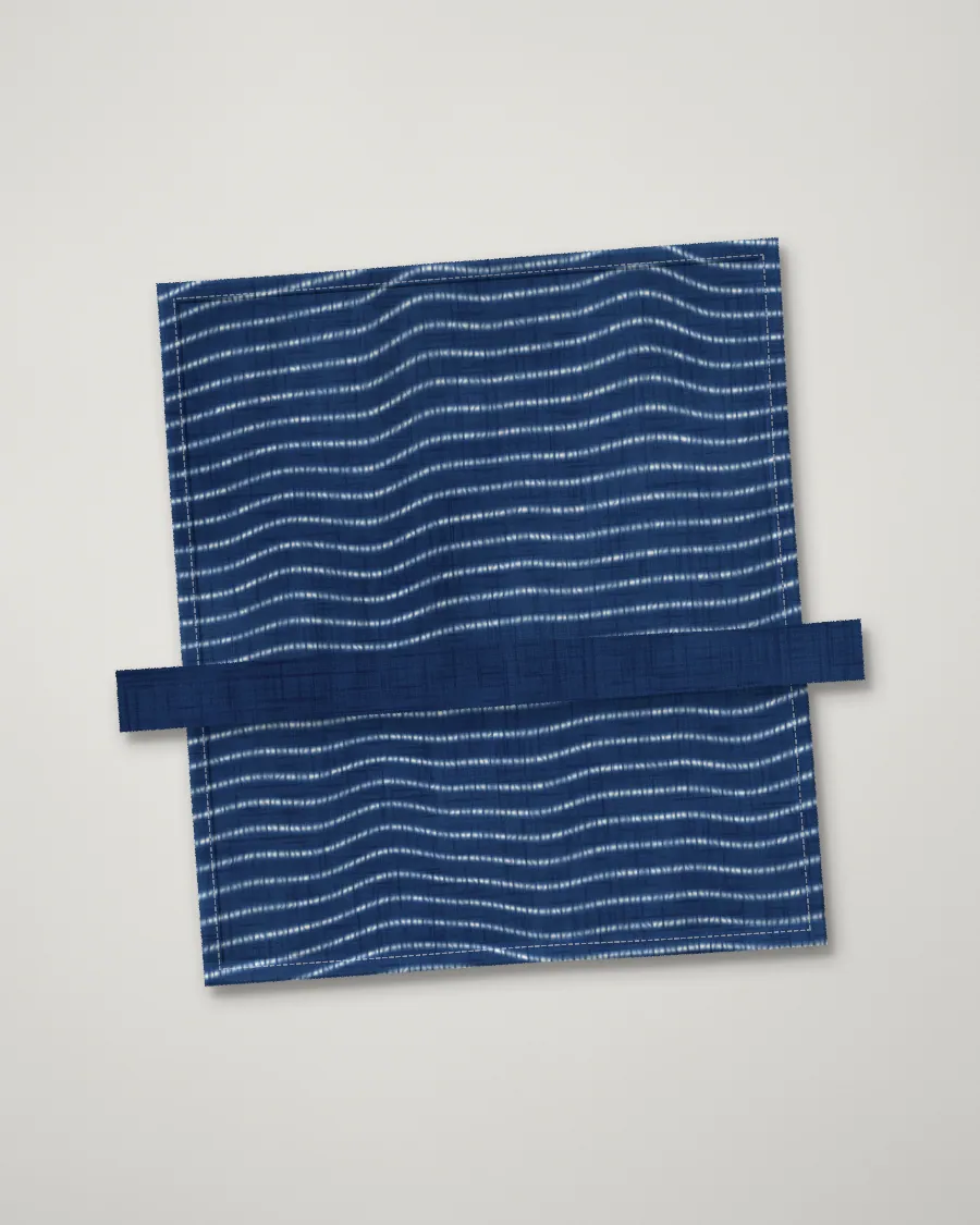 Nui apron, folded, Deep