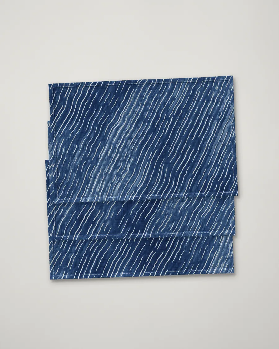 Arashi table runner, folded, Deep