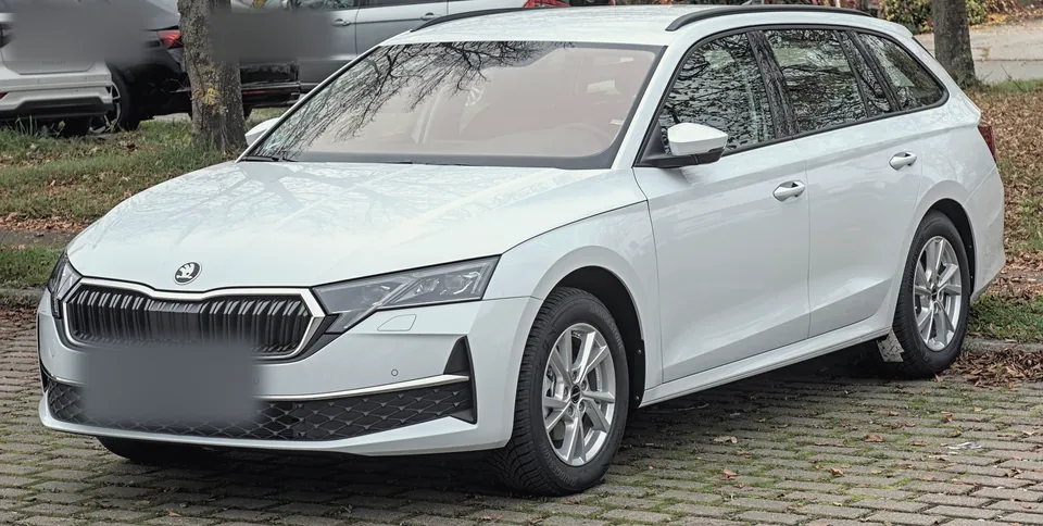 Skoda Octavia Combi, alb