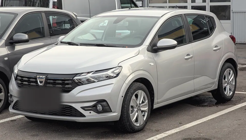 Dacia Sandero, argintiu
