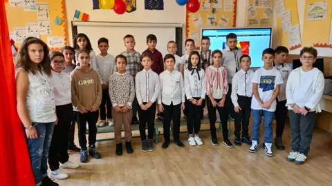1 Decembrie 2023, clasele a III-a și a IV-a