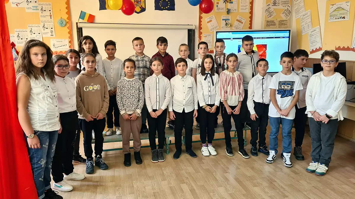 1 Decembrie 2023, clasele a III-a și a IV-a