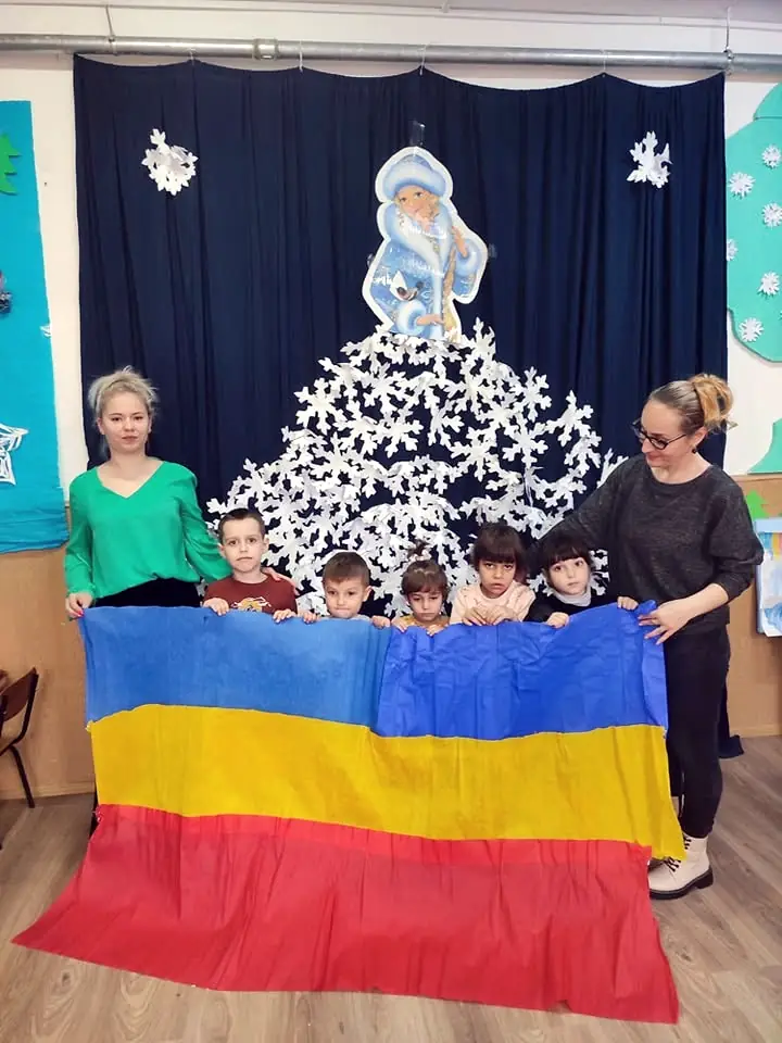 Preșcolari cu tricolorul, Ziua Unirii 2023